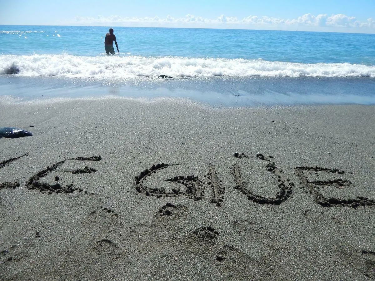 ホテル Le Giuee ジェノヴァ イタリア