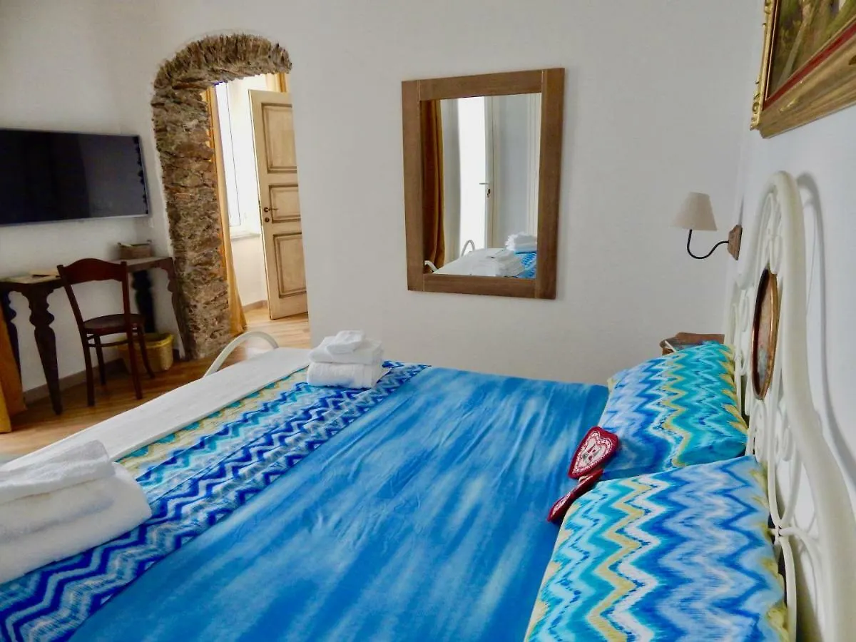 Le Giuee Hotel Genoa